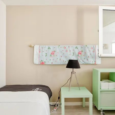 Casa Hortensias Tatil Evi Estoril